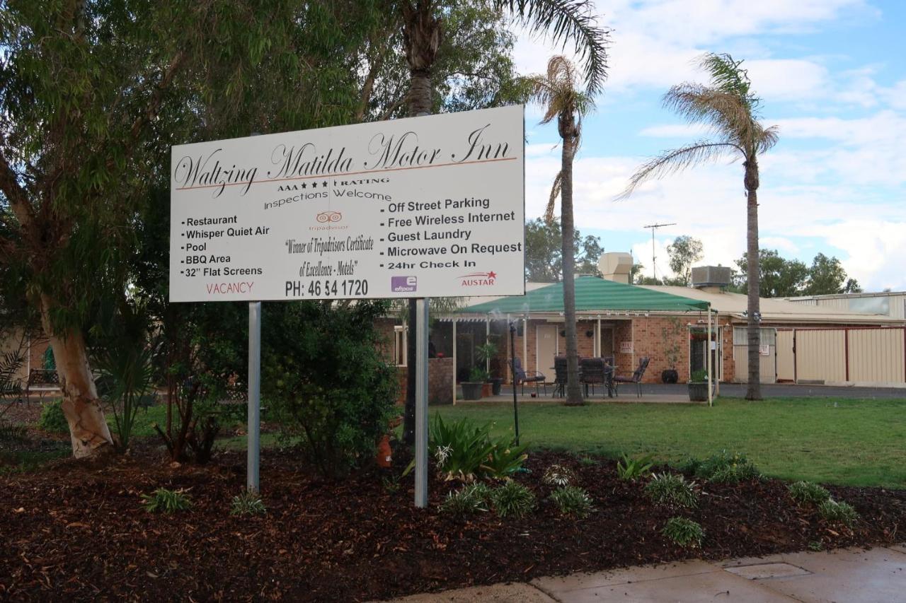 Charleville Waltzing Matilda Motor Inn Esterno foto